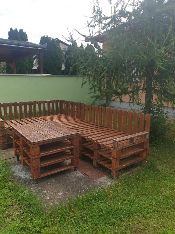 Zseki Apartman Hajduszoboszlo Exterior foto