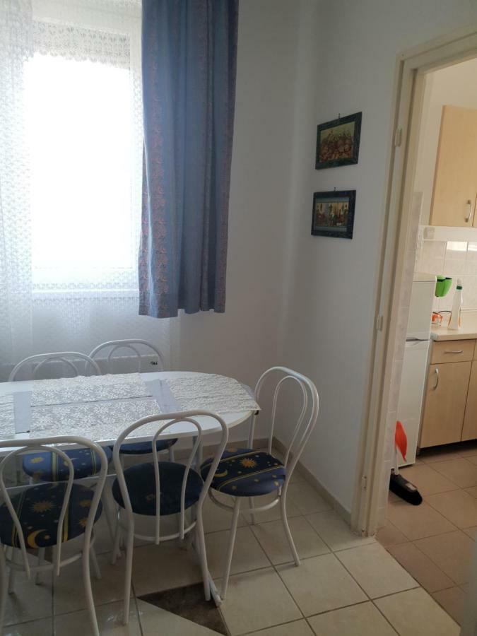 Zseki Apartman Hajduszoboszlo Exterior foto