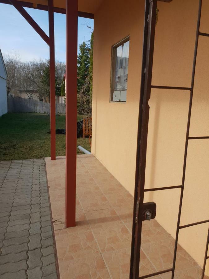 Zseki Apartman Hajduszoboszlo Exterior foto